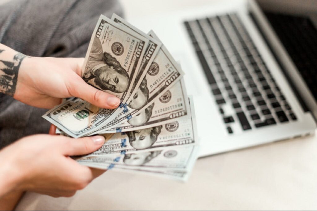 10 viable ways to make money online in 2026